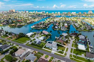 384 S Heathwood Dr, Marco Island, FL 34145 - Photo 49