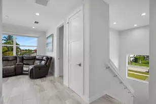 384 S Heathwood Dr, Marco Island, FL 34145 - Photo 29