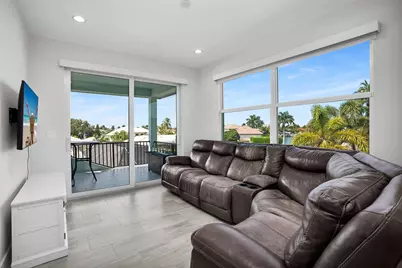 384 S Heathwood Drive, Marco Island, FL 34145 - Photo 33