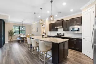7700 Winding Cypress Dr, Naples, FL 34114 - Photo 7