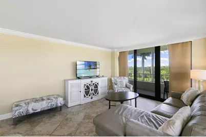380 Seaview Court #203, Marco Island, FL 34145 - Photo 5