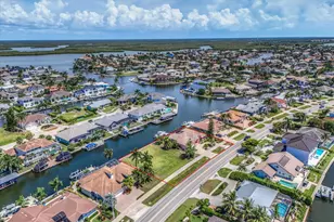 269 N Barfield Dr, Marco Island, FL 34145 - Photo 9