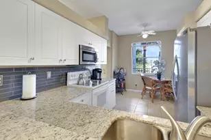 8680 Cedar Hammock Cir, Naples, FL 34112 - Photo 5
