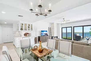 632 La Peninsula Blvd, Naples, FL 34113 - Photo 5