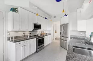 201 Vintage Bay Dr, Marco Island, FL 34145 - Photo 3