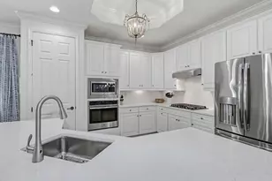 2918 Aviamar Cir, Naples, FL 34114 - Photo 7