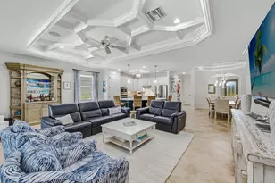 2918 Aviamar Cir, Naples, FL 34114 - Photo 5