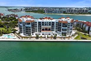 700 La Peninsula Blvd, Naples, FL 34113 - Photo 37