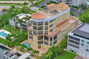 908 Panama Ct, Marco Island, FL 34145 - Photo 47