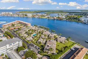 1215 Edington Pl, Marco Island, FL 34145 - Photo 25