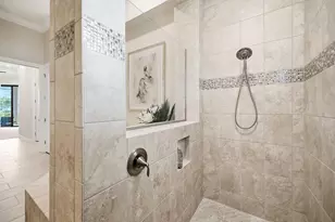 6646 Costa Cir, Naples, FL 34113 - Photo 19