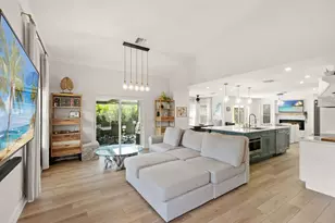 3745 Weymouth Cir, Naples, FL 34112 - Photo 5