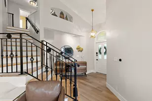 3745 Weymouth Cir, Naples, FL 34112 - Photo 3