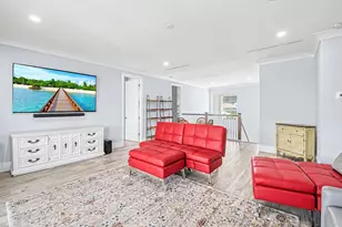 62 Dolphin Cir, Naples, FL 34113 - Photo 19