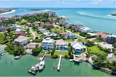 62 Dolphin Circle, Naples, FL 34113 - Photo 39