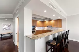 1050 Borghese Ln, Naples, FL 34114 - Photo 11