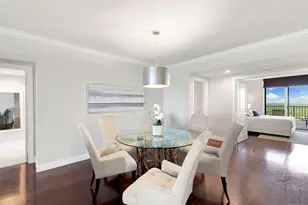 1050 Borghese Ln, Naples, FL 34114 - Photo 7