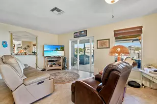 125 E Pago Pago Dr E, Naples, FL 34113 - Photo 5
