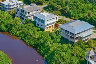 706 Waterside Dr, Marco Island, FL 34145 - Photo 43