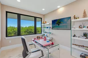 706 Waterside Dr, Marco Island, FL 34145 - Photo 31
