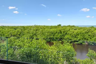 706 Waterside Dr, Marco Island, FL 34145 - Photo 35