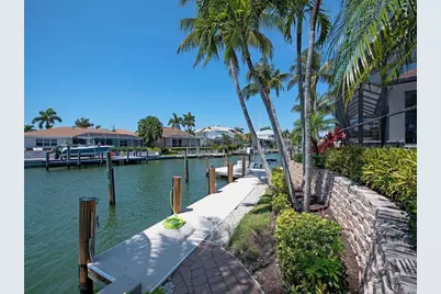 466 Clifton Court, Marco Island, FL 34145 - Photo 37