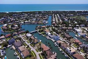 466 Clifton Ct, Marco Island, FL 34145 - Photo 35