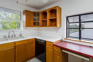 4045 Skyway Dr, Naples, FL 34112 - Photo 23