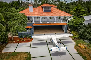 4045 Skyway Dr, Naples, FL 34112 - Photo 1
