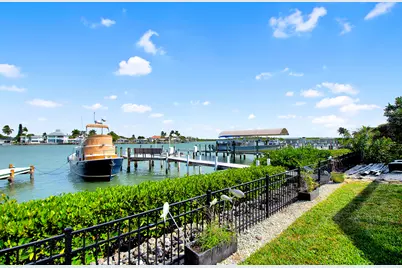 9 E Pelican Street, Naples, FL 34113 - Photo 27