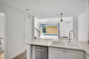 8100 Josefa Way, Naples, FL 34114 - Photo 9