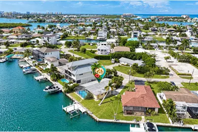 129 E Pago Pago Drive, Naples, FL 34113 - Photo 5