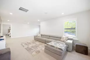6825 Greenbriar Ct, Naples, FL 34114 - Photo 25