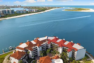 533 La Peninsula Blvd, Naples, FL 34113 - Photo 19