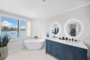 533 La Peninsula Blvd, Naples, FL 34113 - Photo 15