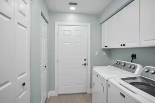 1252 Rialto Way, Naples, FL 34114 - Photo 19