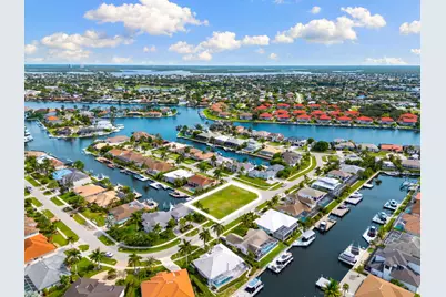 960 Bonita Court #6, Marco Island, FL 34145 - Photo 15