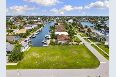 960 Bonita Court #6, Marco Island, FL 34145 - Photo 1