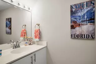 379 Dover Pl, Naples, FL 34104 - Photo 17