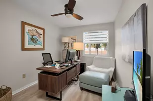 379 Dover Pl, Naples, FL 34104 - Photo 27