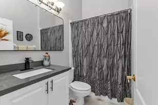 162 Newport Dr, Naples, FL 34114 - Photo 19