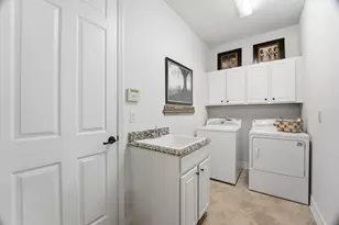 2906 Aviamar Cir, Naples, FL 34114 - Photo 27