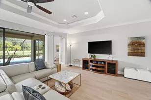 2906 Aviamar Cir, Naples, FL 34114 - Photo 13