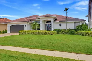 251 Seminole Ct, Marco Island, FL 34145 - Photo 43