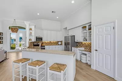 251 Seminole Court, Marco Island, FL 34145 - Photo 3