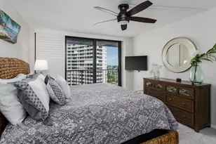 260 Seaview Ct, Marco Island, FL 34145 - Photo 17