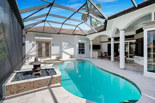 136 Shorecrest Ct, Marco Island, FL 34145 - Photo 31