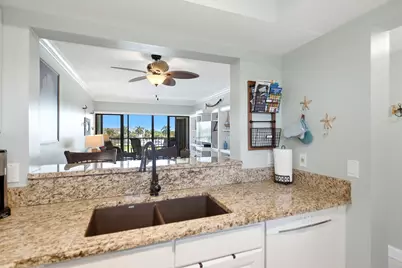 803 River Point #306B, Naples, FL 34102 - Photo 7