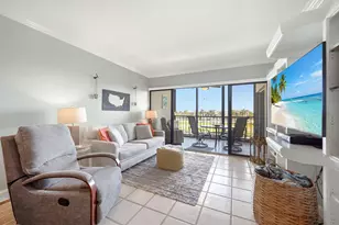 803 River Point, Naples, FL 34102 - Photo 9