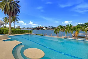 850 W Copeland Dr, Marco Island, FL 34145 - Photo 25